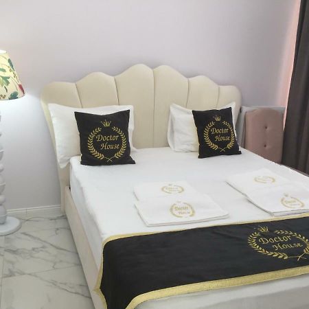 Doctor House Hotel Talas ภายนอก รูปภาพ